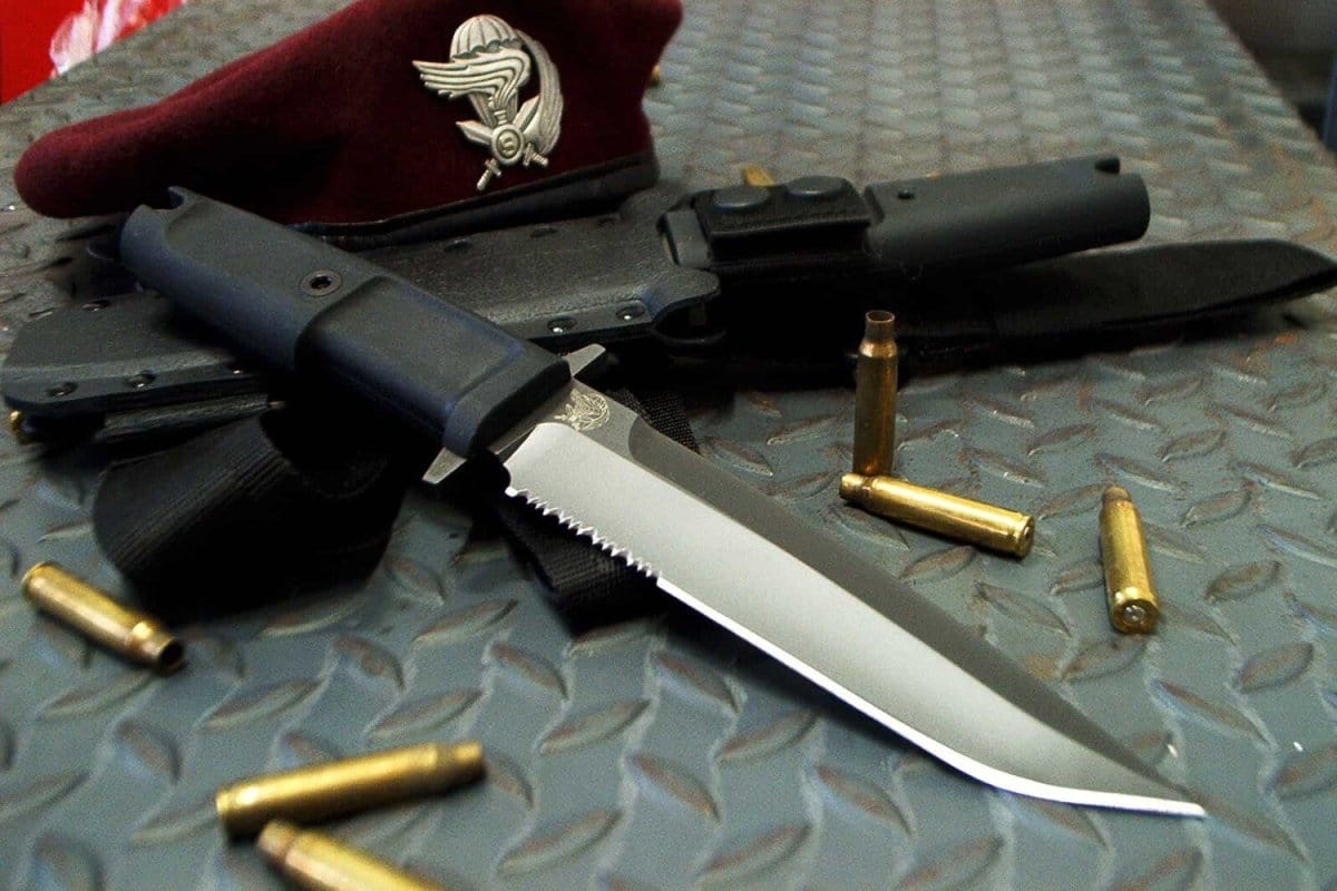Couteau tactique COL MOSCHIN noir - Couteaux de combat - Extrema Ratio